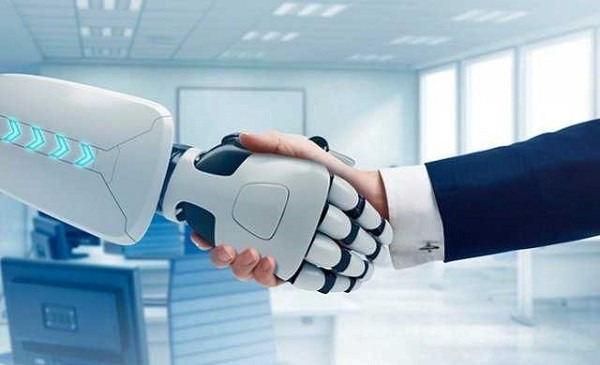 Robotët Cobots njerëzit